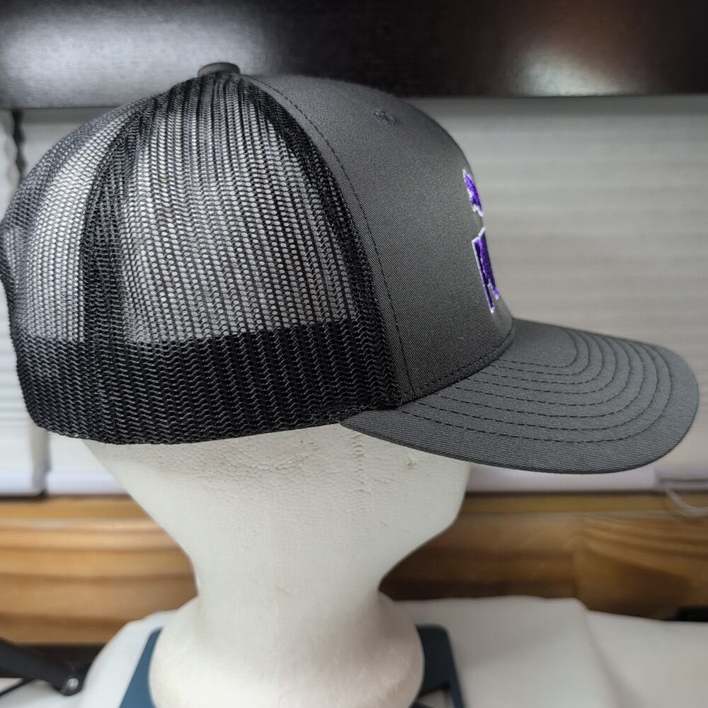 Richardson 112 PUMAS Hat Gray Purple Mesh Back Snapback Trucker Cap - Excellent - Picture 4 of 13